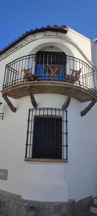 El Manantial Hotel Zahara De La Sierra Exterior photo